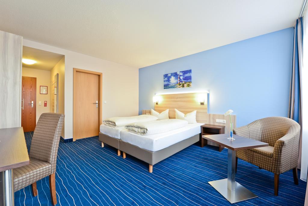 Hotel Am Freischuetz Huerth Exterior photo